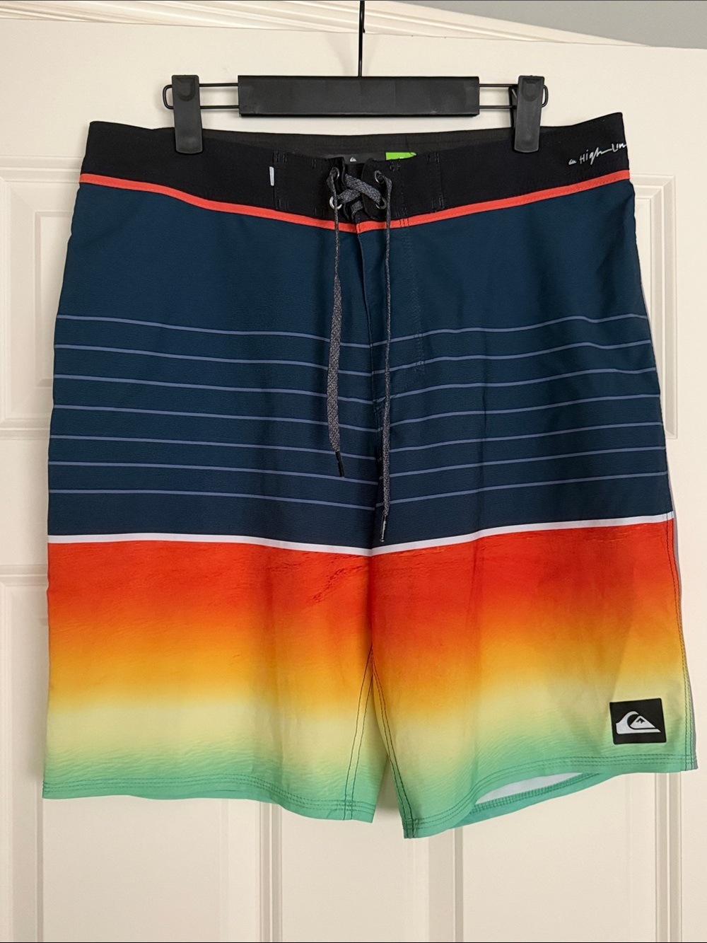 Like New! Quiksilver Multi Colored Print Board Shorts